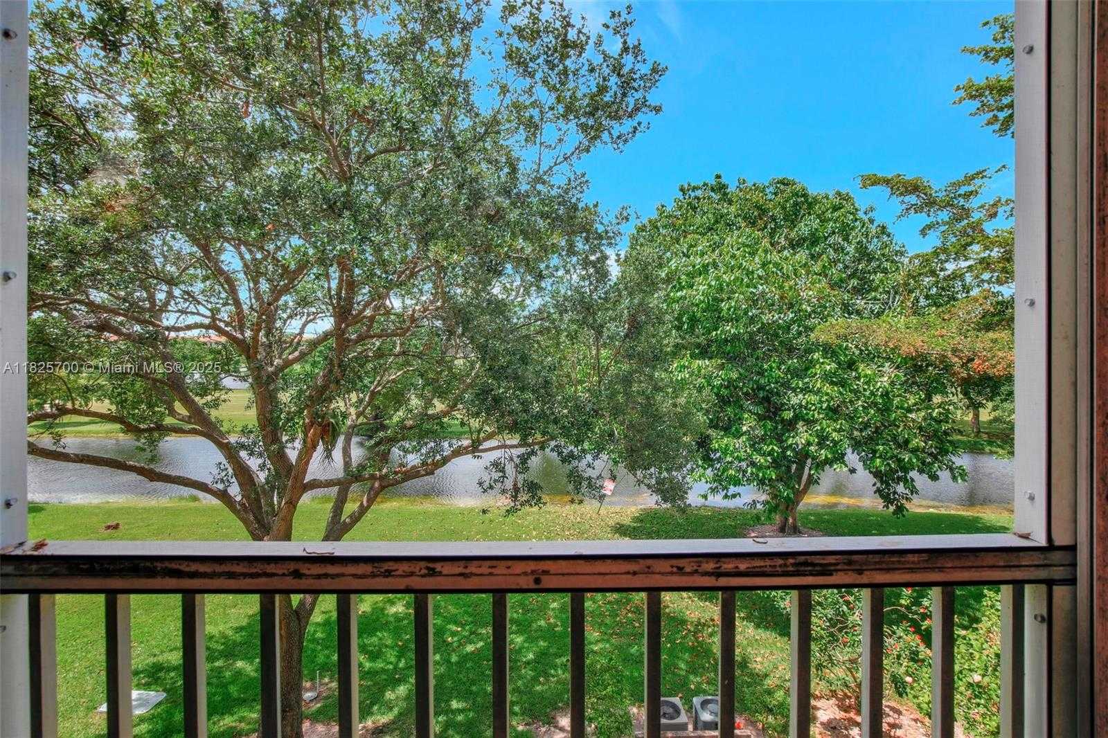Small Image of 13155 SOUTH WEST 7TH CT #308E, Pembroke Pines Number 23