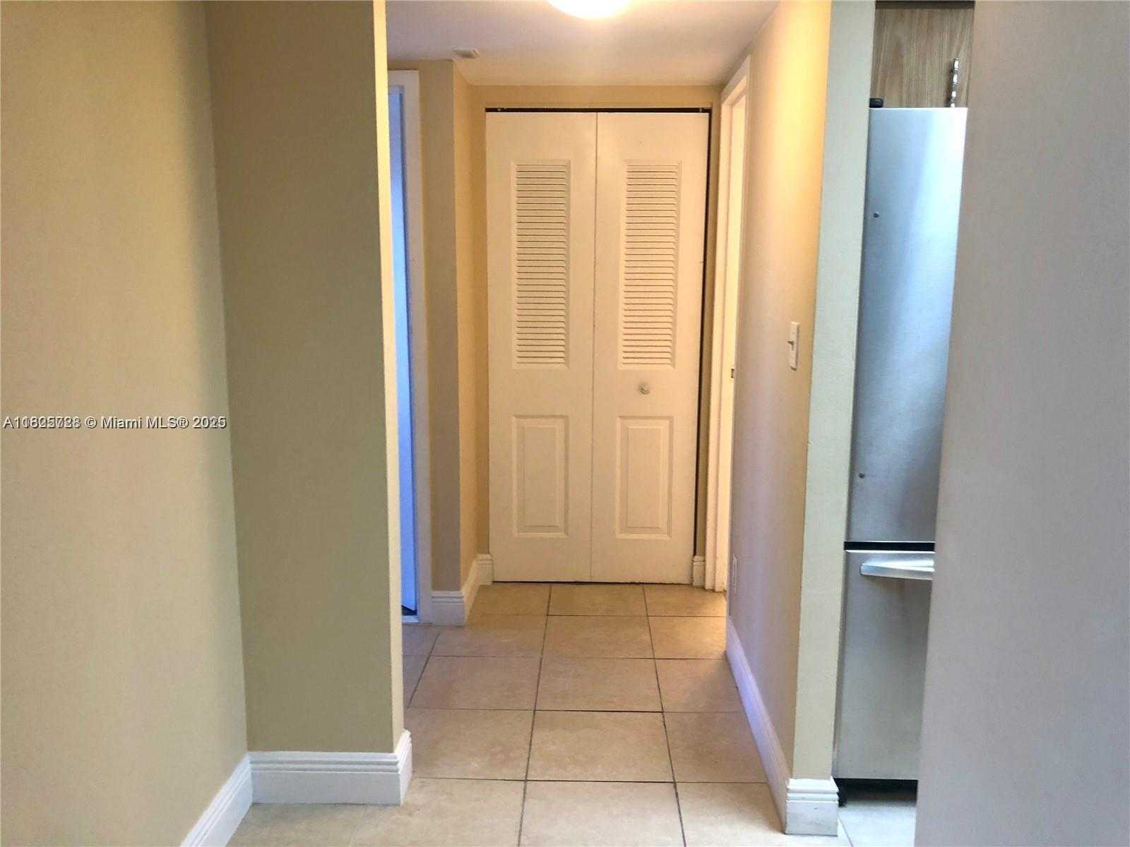 Small Image of 5995 WASHINGTON ST #233, Hollywood Number 5