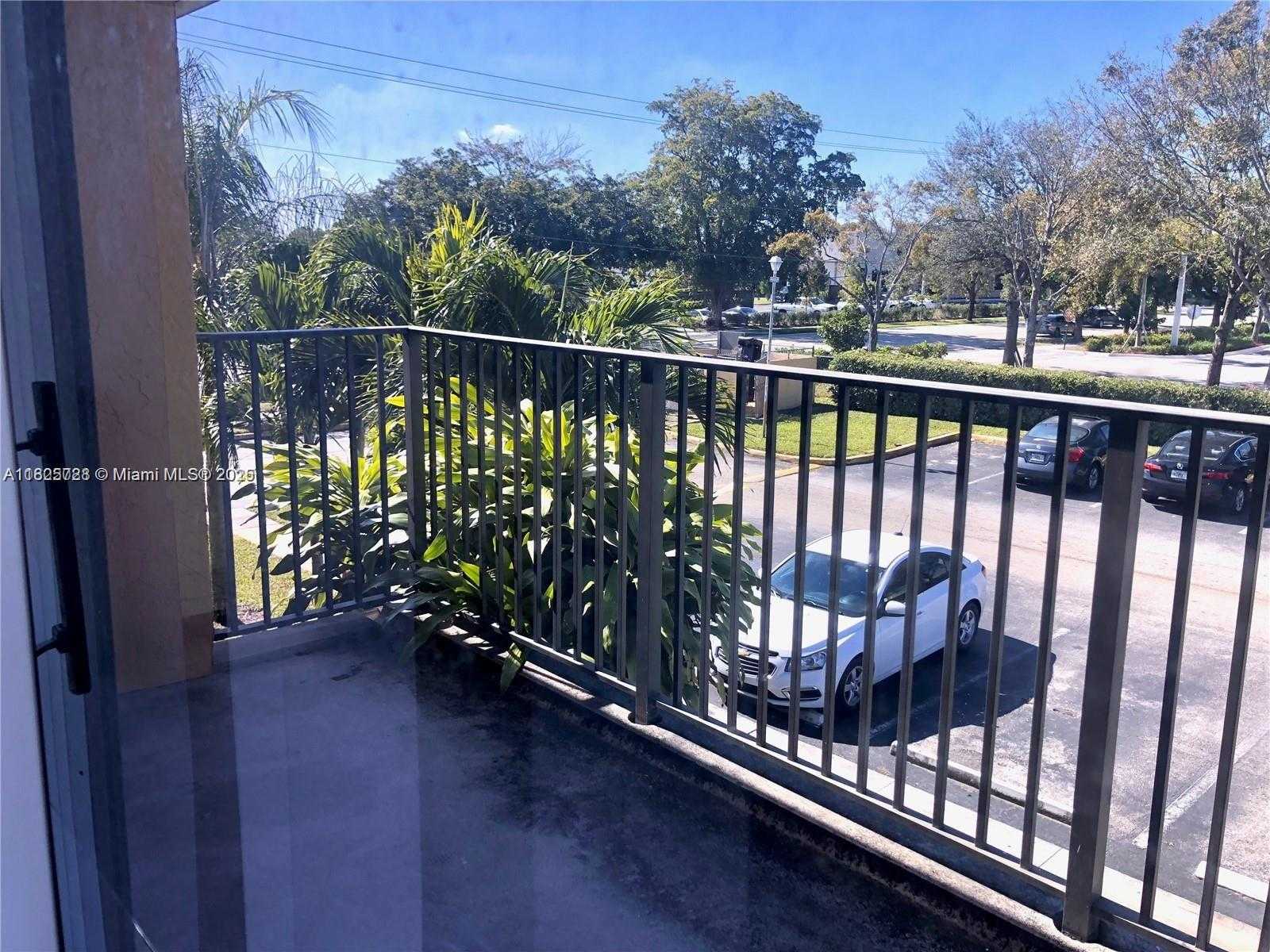 Small Image of 5995 WASHINGTON ST #233, Hollywood Number 8