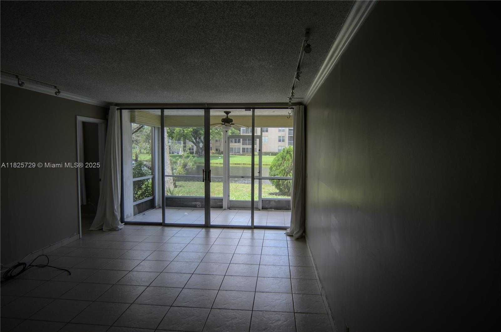 Small Image of 9420 POINCIANA PL #115, Davie Number 8