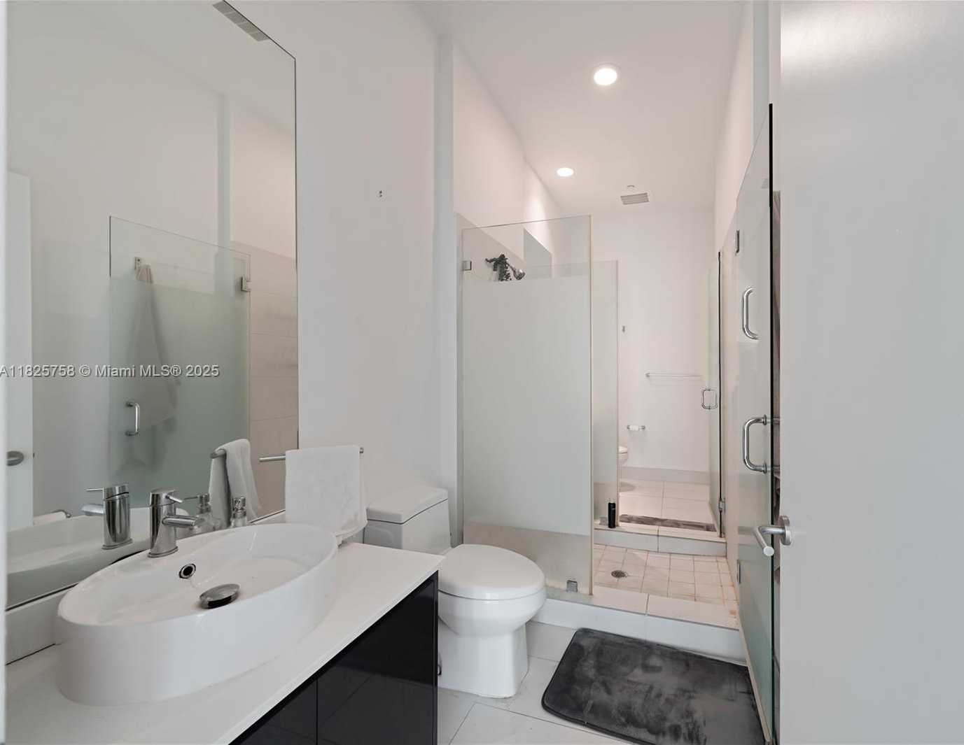 Small Image of 31 SOUTH EAST 6TH ST #2706, Miami Number 26