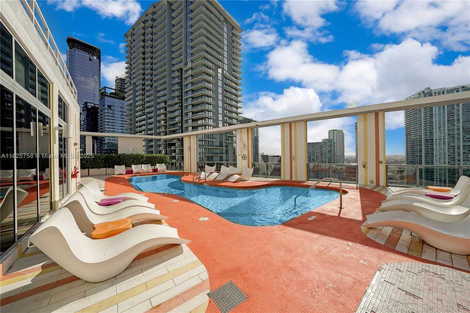 Small Image of 31 SOUTH EAST 6TH ST #2706, Miami Number 7