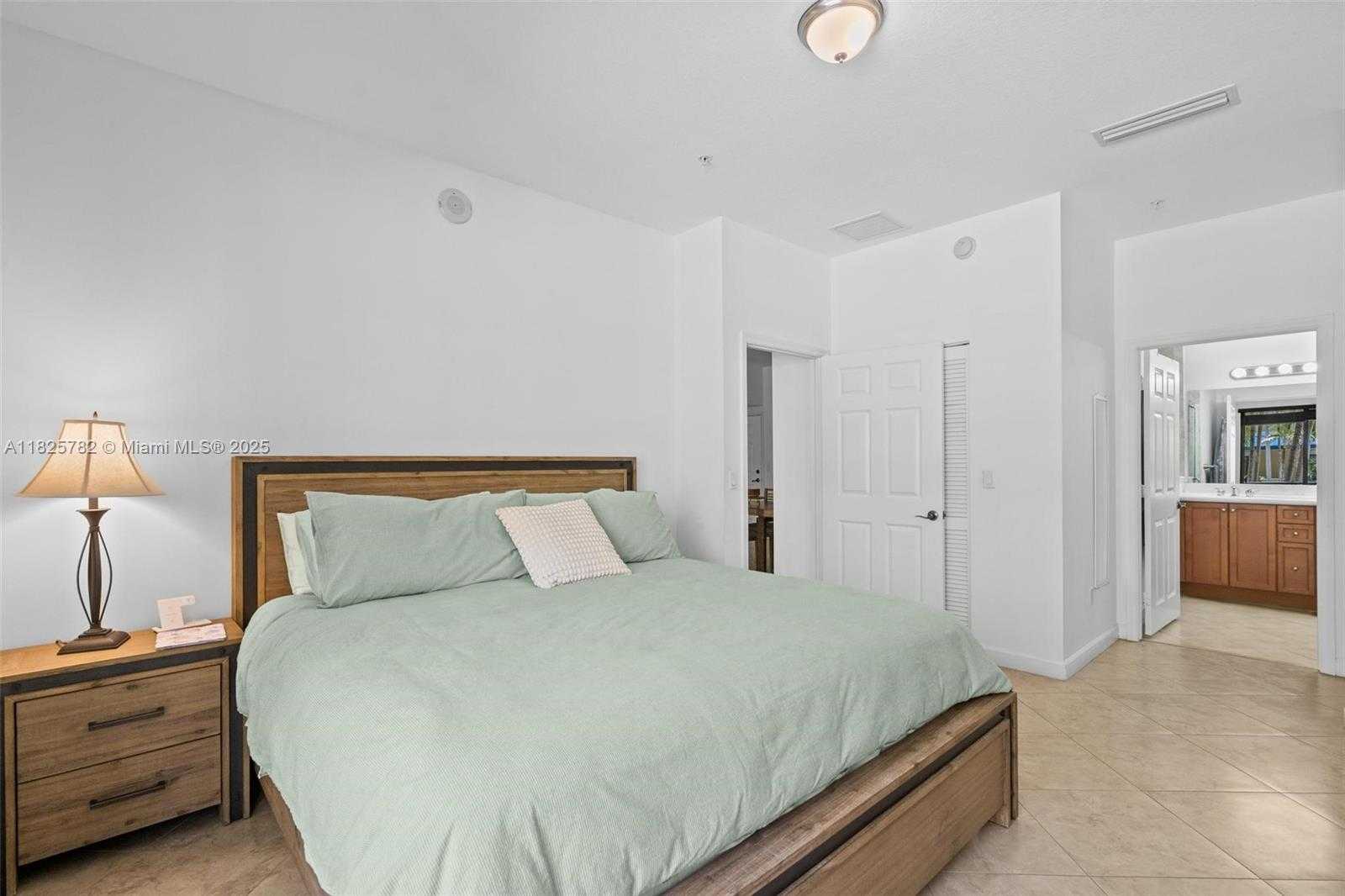 Small Image of 8390 SOUTH WEST 72ND AVE #507, Miami Number 18