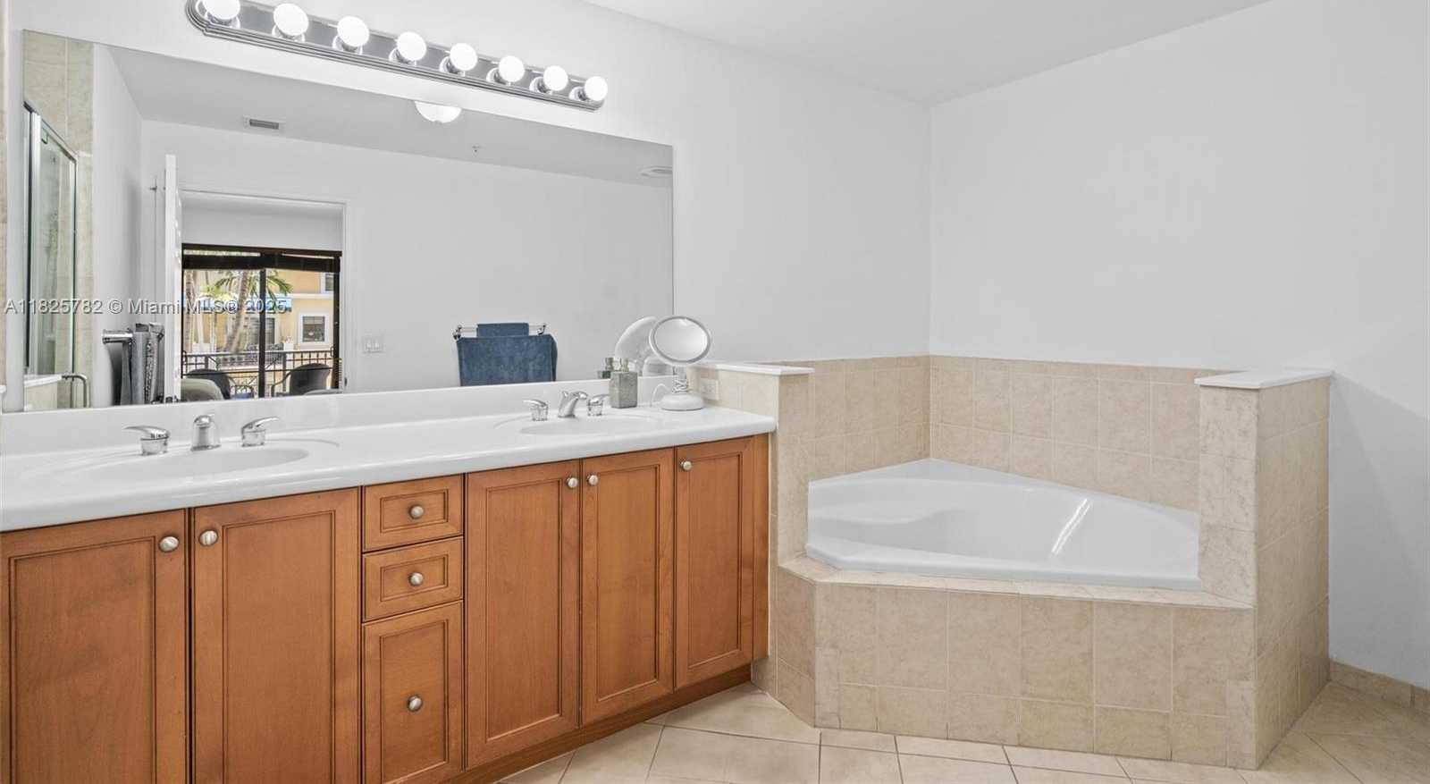 Small Image of 8390 SOUTH WEST 72ND AVE #507, Miami Number 23