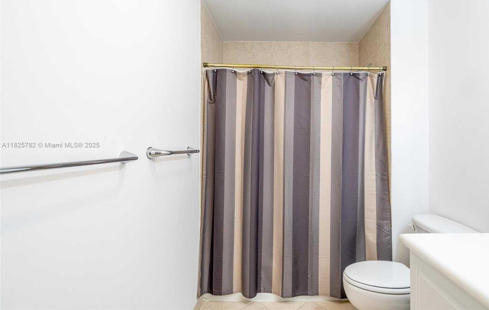 Small Image of 8390 SOUTH WEST 72ND AVE #507, Miami Number 27
