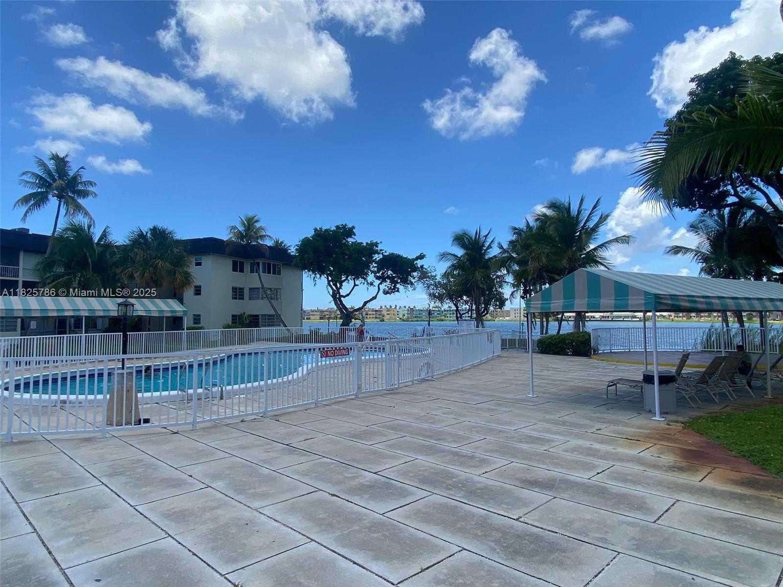 Small Image of 19001 NORTH EAST 14TH AVE #325, Miami Number 18