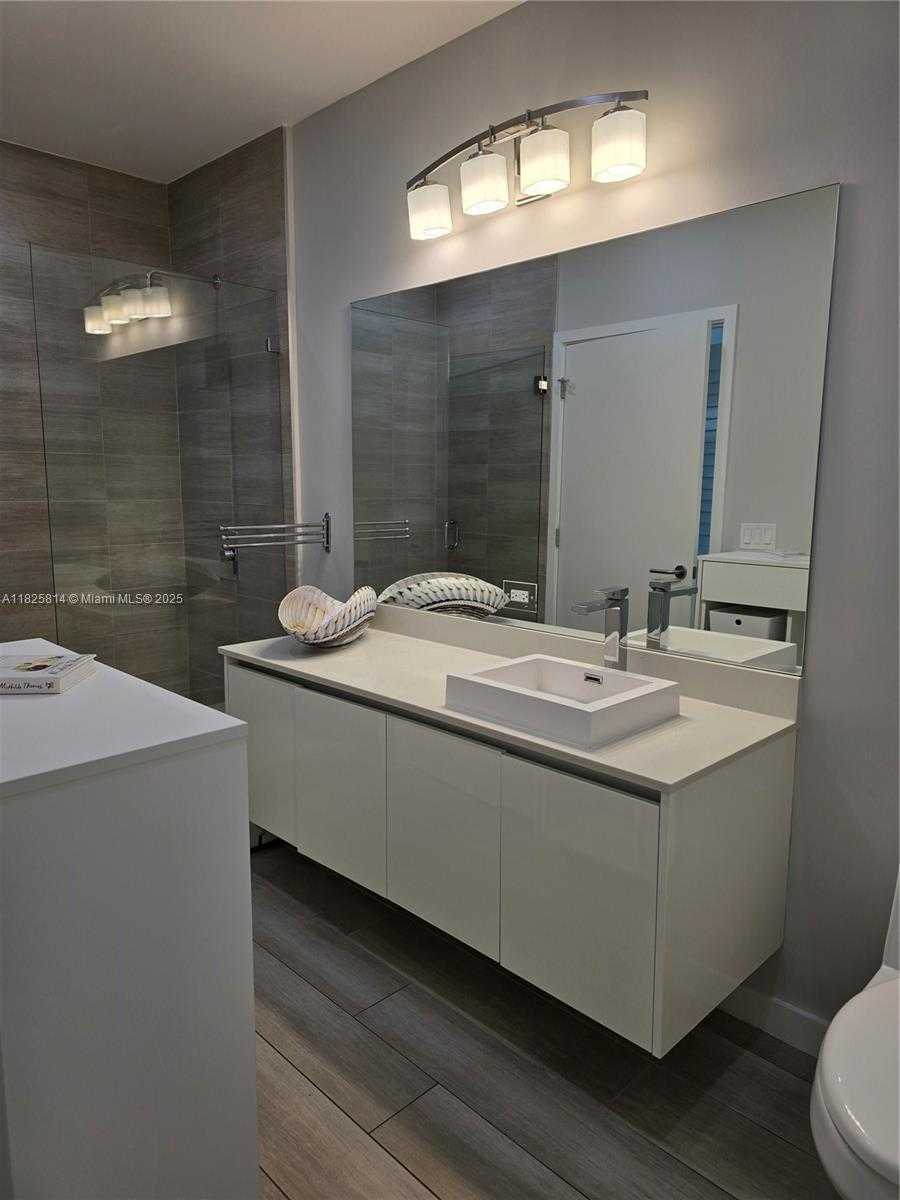 Small Image of 1600 SOUTH WEST 1ST AVE #809, Miami Number 11