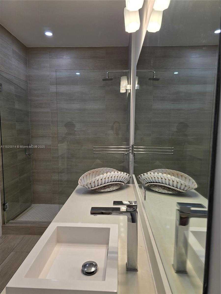 Small Image of 1600 SOUTH WEST 1ST AVE #809, Miami Number 13