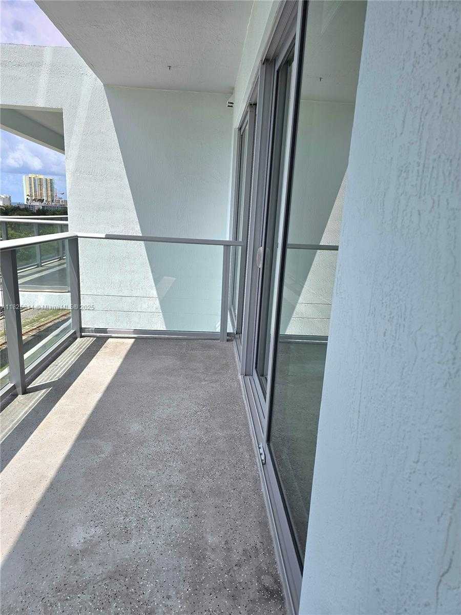 Small Image of 1600 SOUTH WEST 1ST AVE #809, Miami Number 15