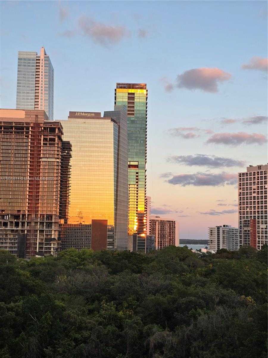 Small Image of 1600 SOUTH WEST 1ST AVE #809, Miami Number 17