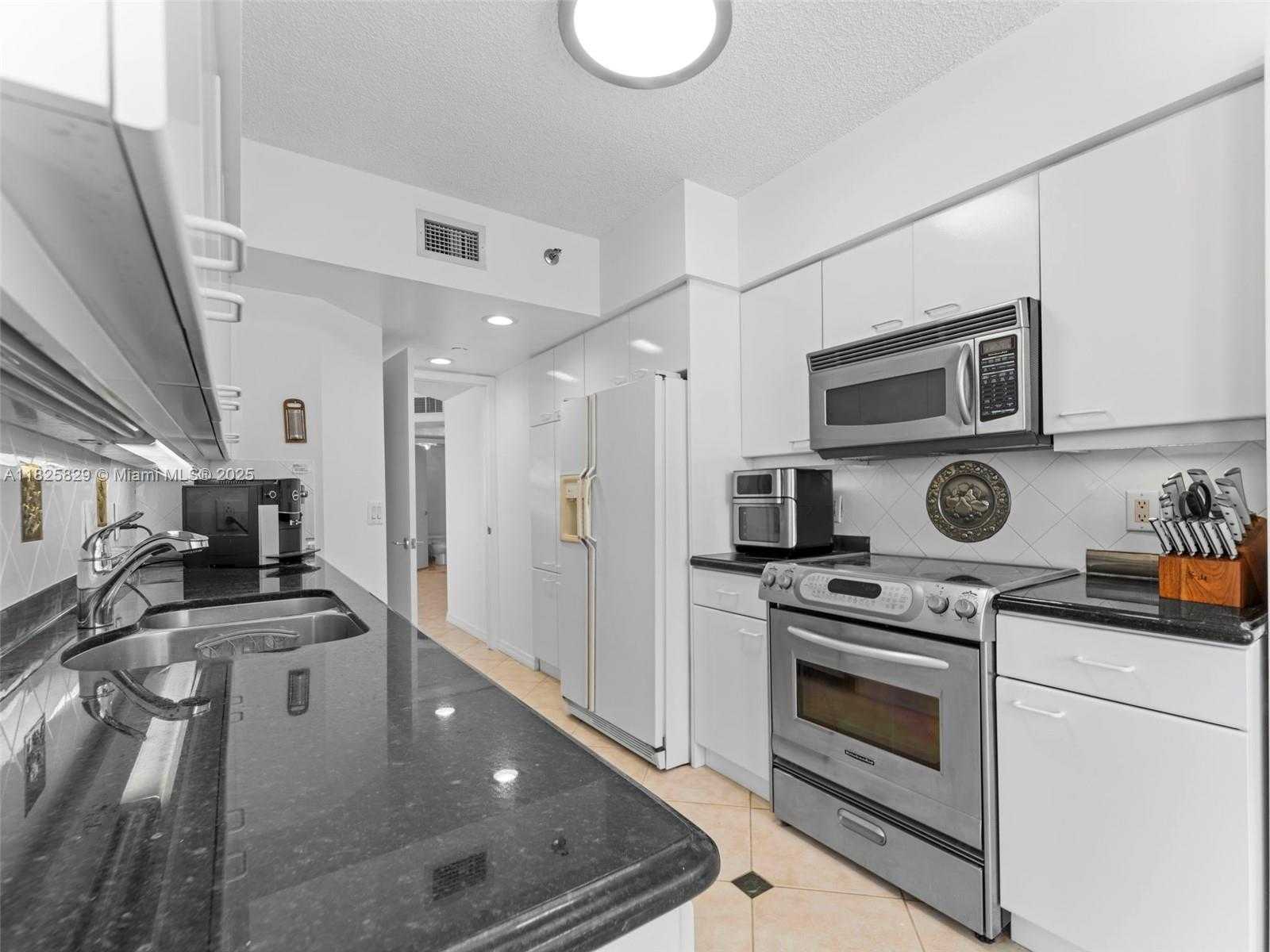 Small Image of 16445 COLLINS AVE #726, Sunny Isles Beach Number 15