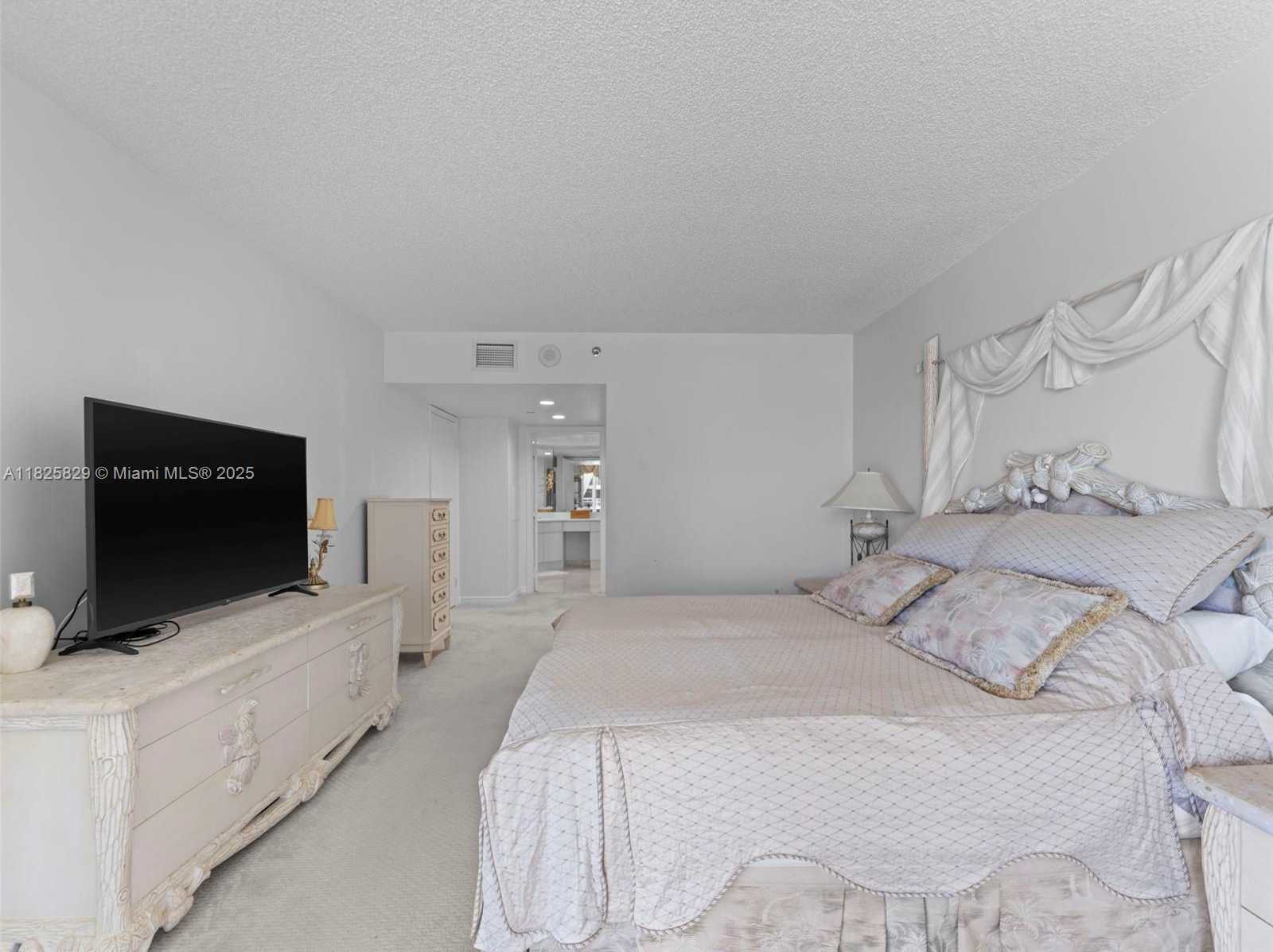 Small Image of 16445 COLLINS AVE #726, Sunny Isles Beach Number 28