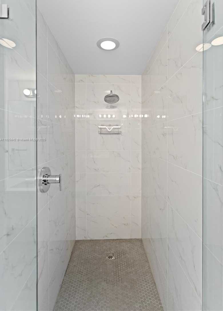 Small Image of 16385 BISCAYNE BLVD #1918, North Miami Beach Number 47