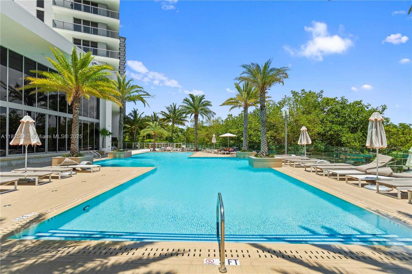 Small Image of 16385 BISCAYNE BLVD #1918, North Miami Beach Number 56