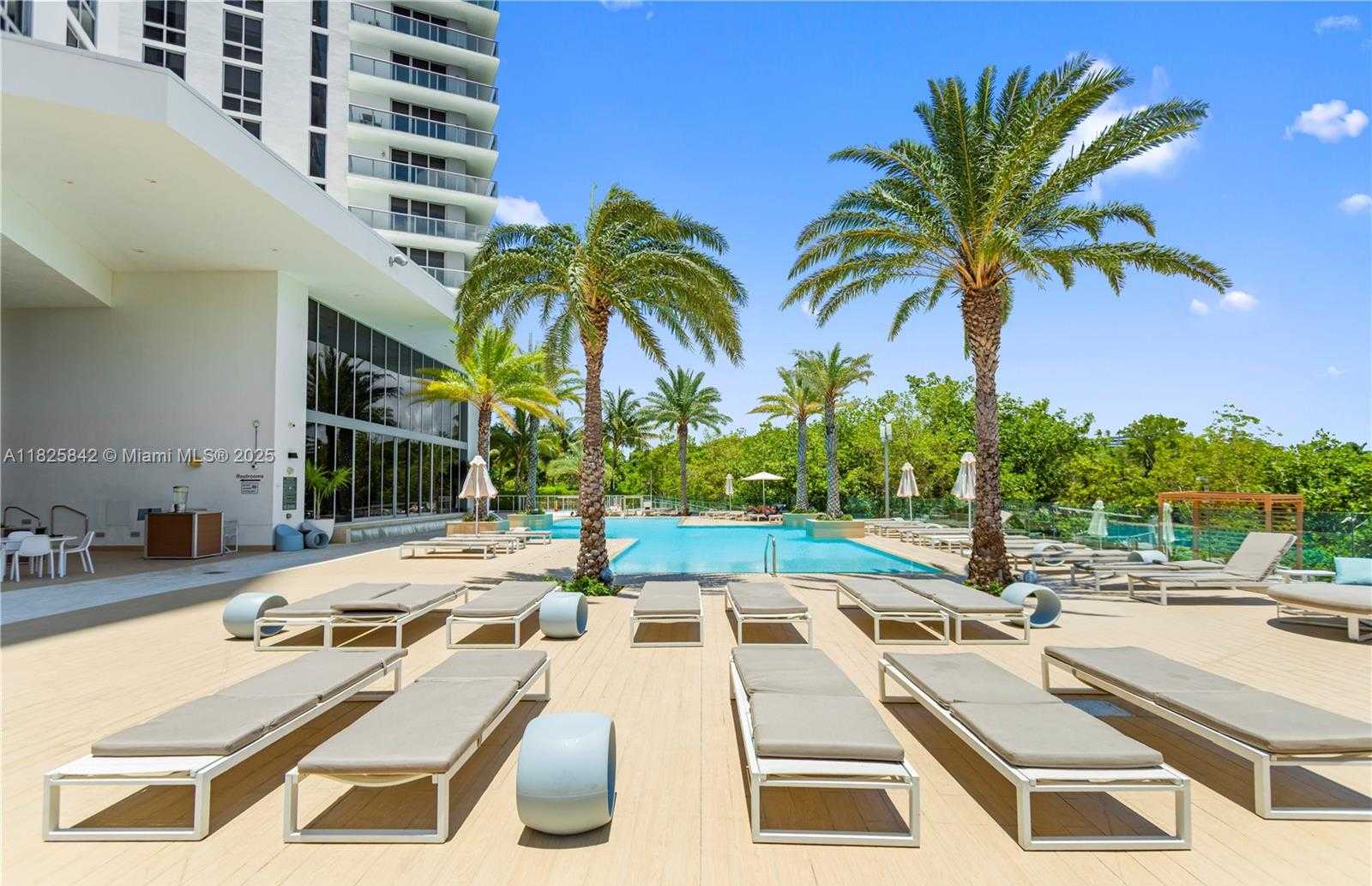 Small Image of 16385 BISCAYNE BLVD #1918, North Miami Beach Number 58