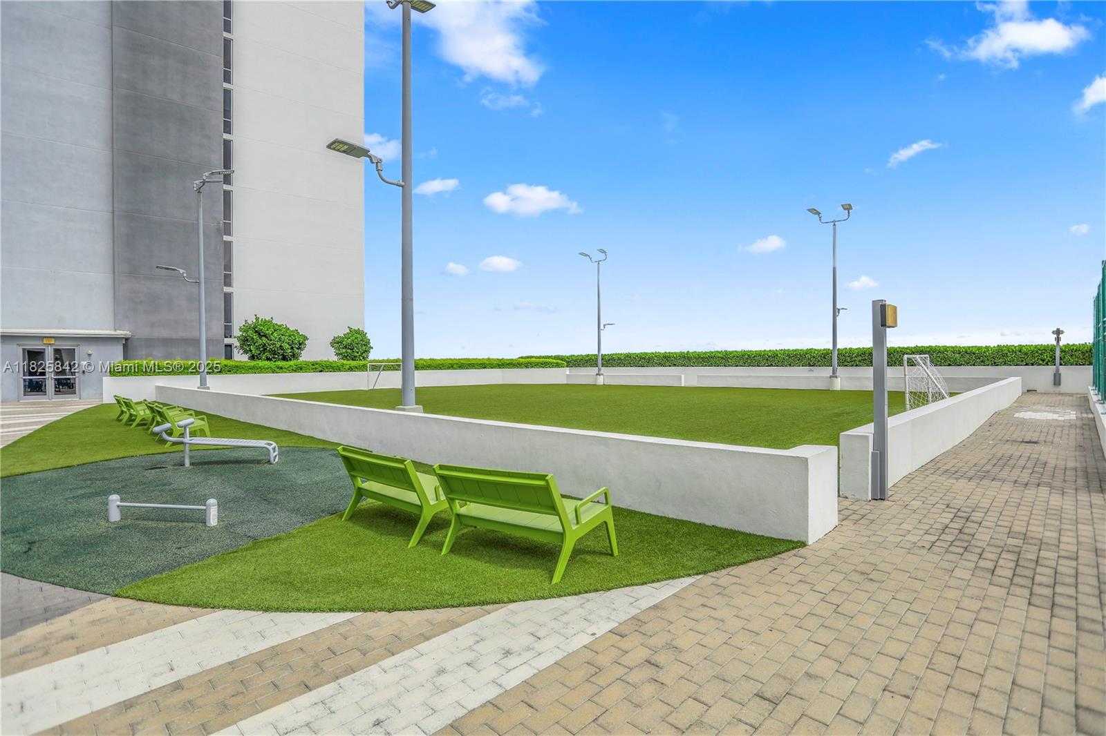 Small Image of 16385 BISCAYNE BLVD #1918, North Miami Beach Number 65