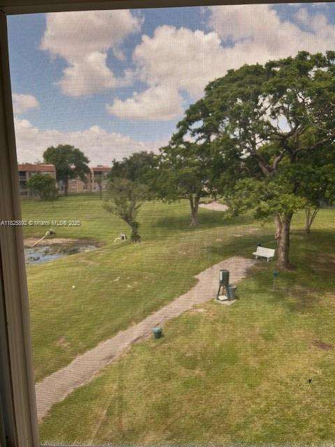 Small Image of 9841 SUNRISE LAKES BLVD #310, Sunrise Number 15