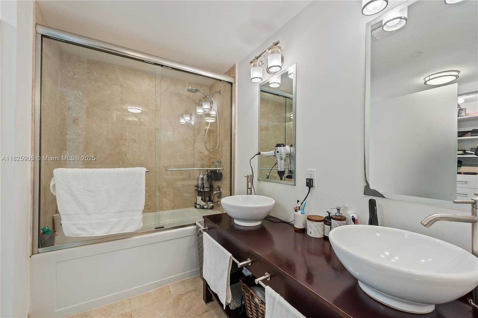 Small Image of 350 SOUTH MIAMI AVE #1102, Miami Number 13