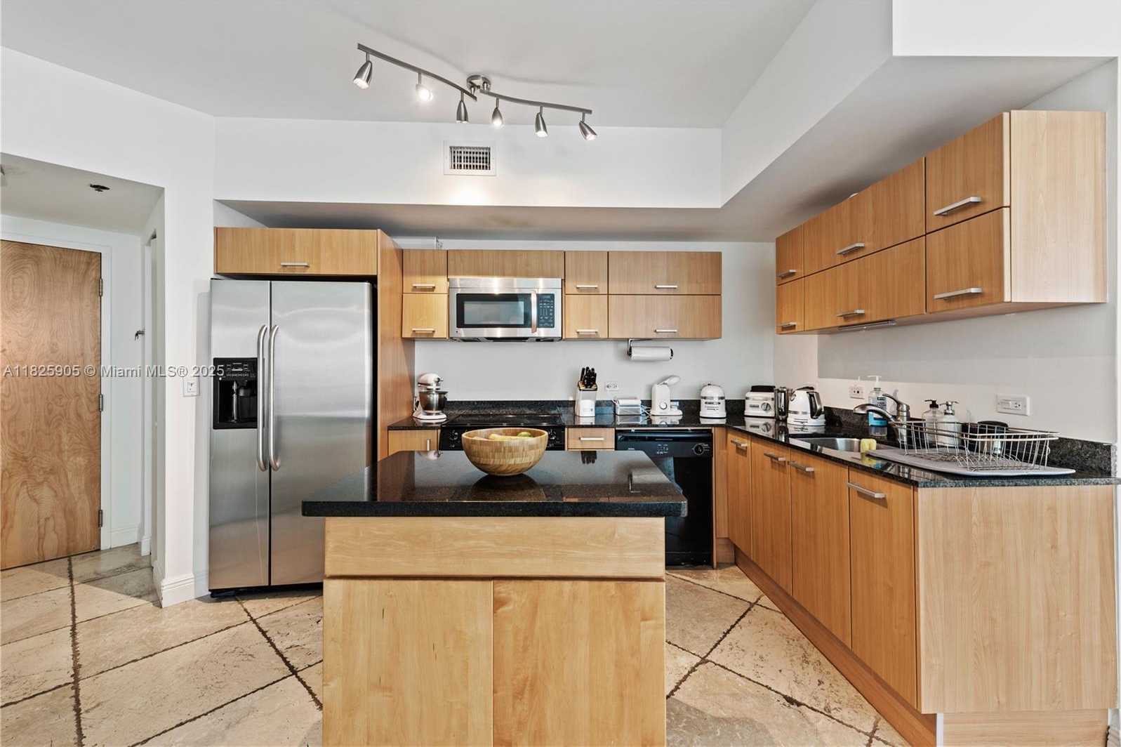 Small Image of 350 SOUTH MIAMI AVE #1102, Miami Number 8