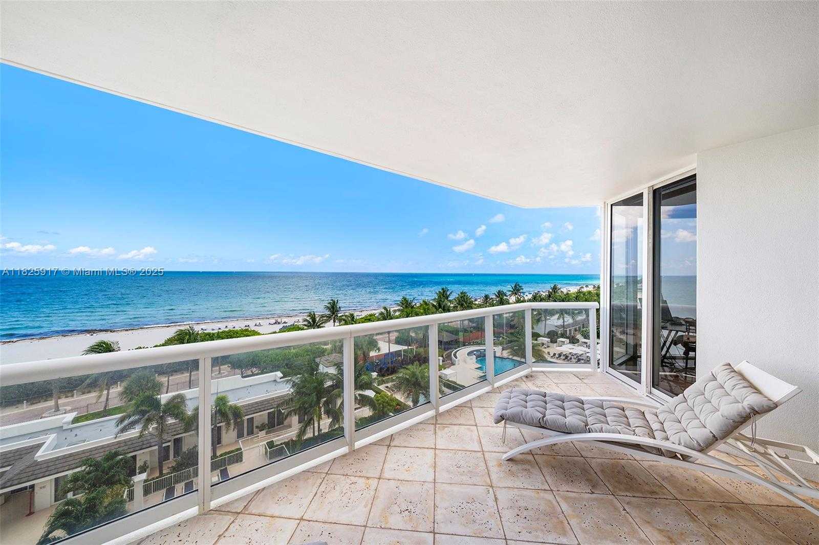 Small Image of 4779 COLLINS AVE #702, Miami Beach Number 18