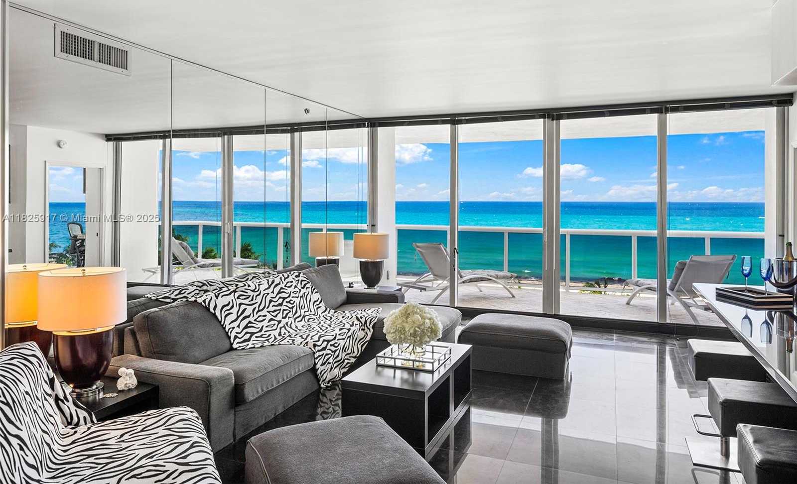 Small Image of 4779 COLLINS AVE #702, Miami Beach Number 3