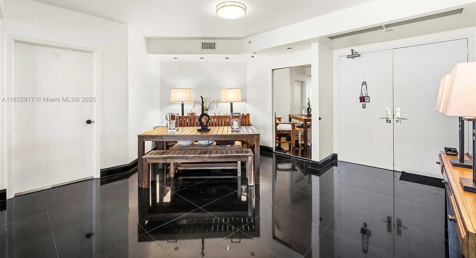 Small Image of 4779 COLLINS AVE #702, Miami Beach Number 6