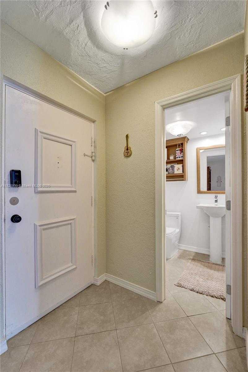 Small Image of 7100 NORTH WEST 17TH ST #402, Plantation Number 10
