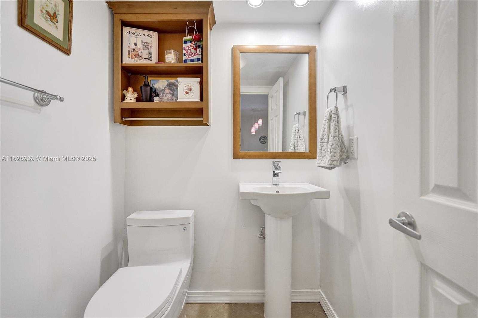 Small Image of 7100 NORTH WEST 17TH ST #402, Plantation Number 12