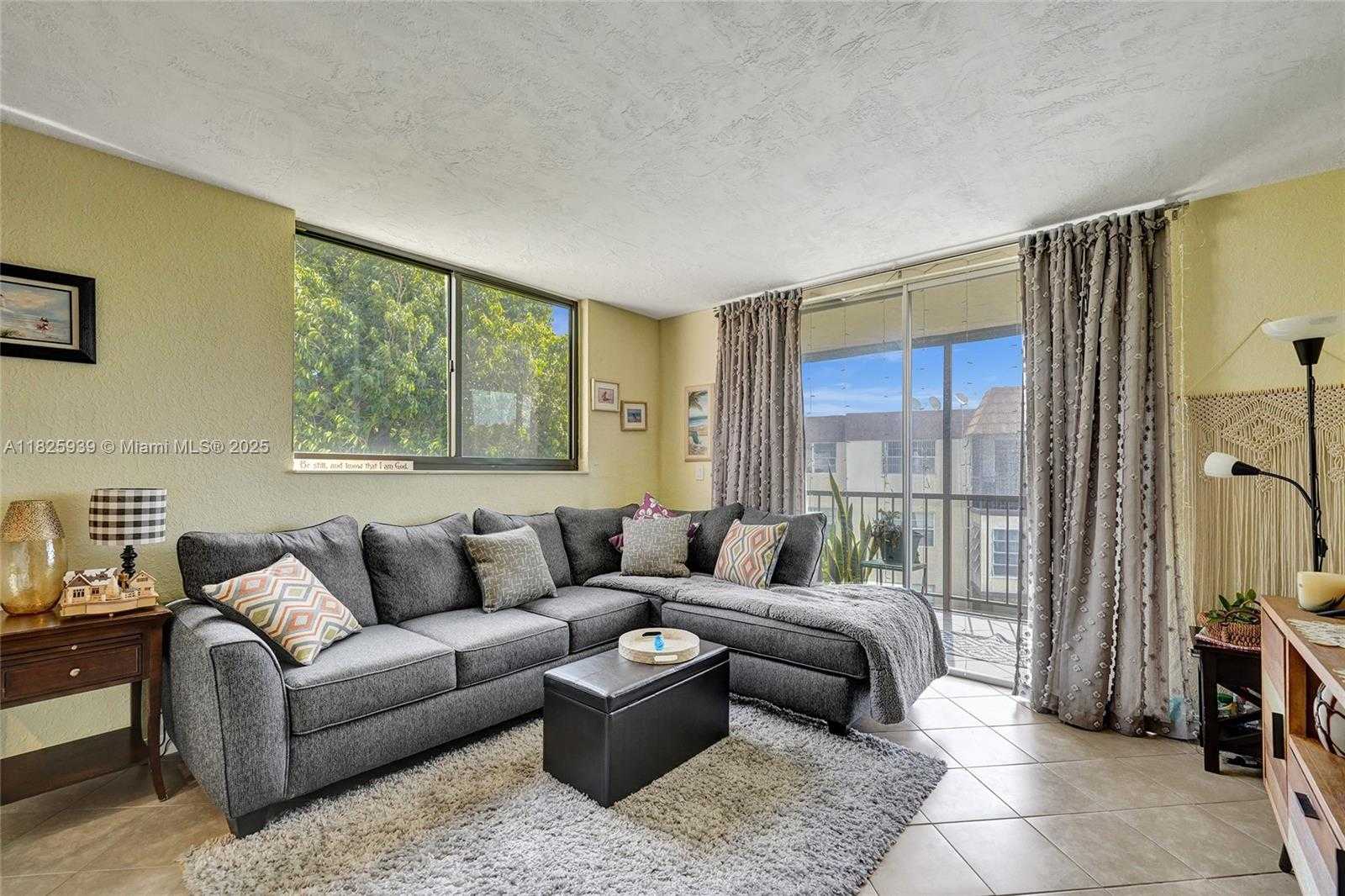 Small Image of 7100 NORTH WEST 17TH ST #402, Plantation Number 24