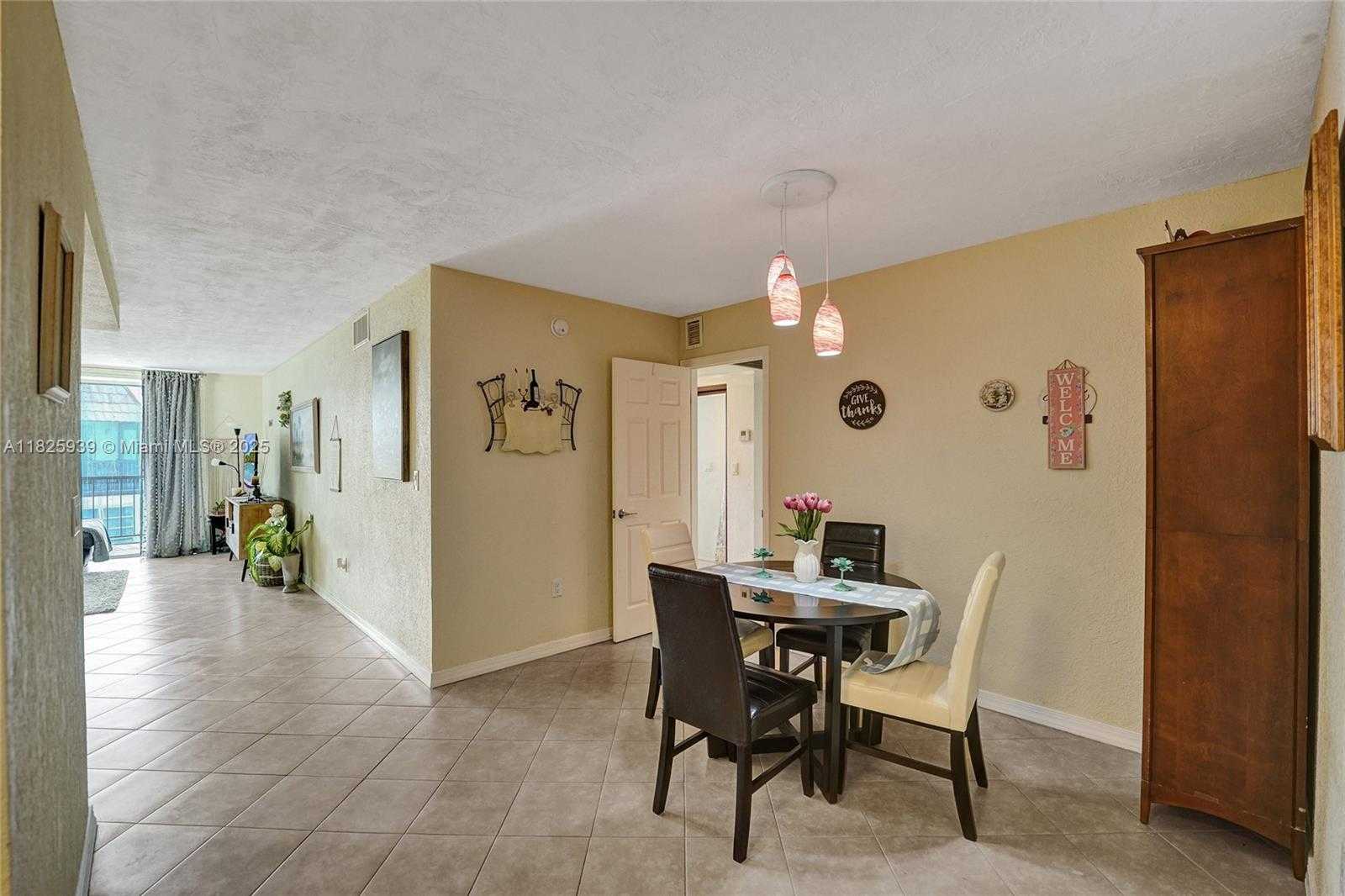 Small Image of 7100 NORTH WEST 17TH ST #402, Plantation Number 3