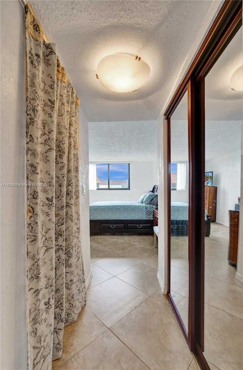 Small Image of 7100 NORTH WEST 17TH ST #402, Plantation Number 31