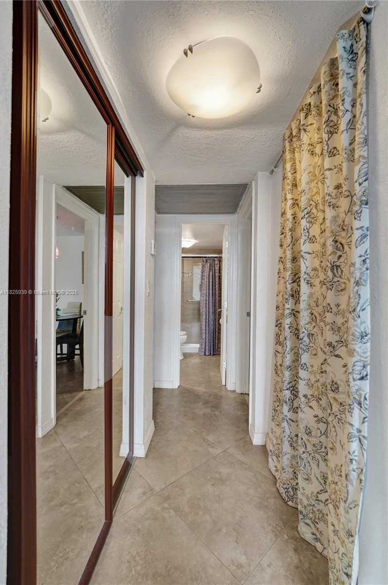 Small Image of 7100 NORTH WEST 17TH ST #402, Plantation Number 36