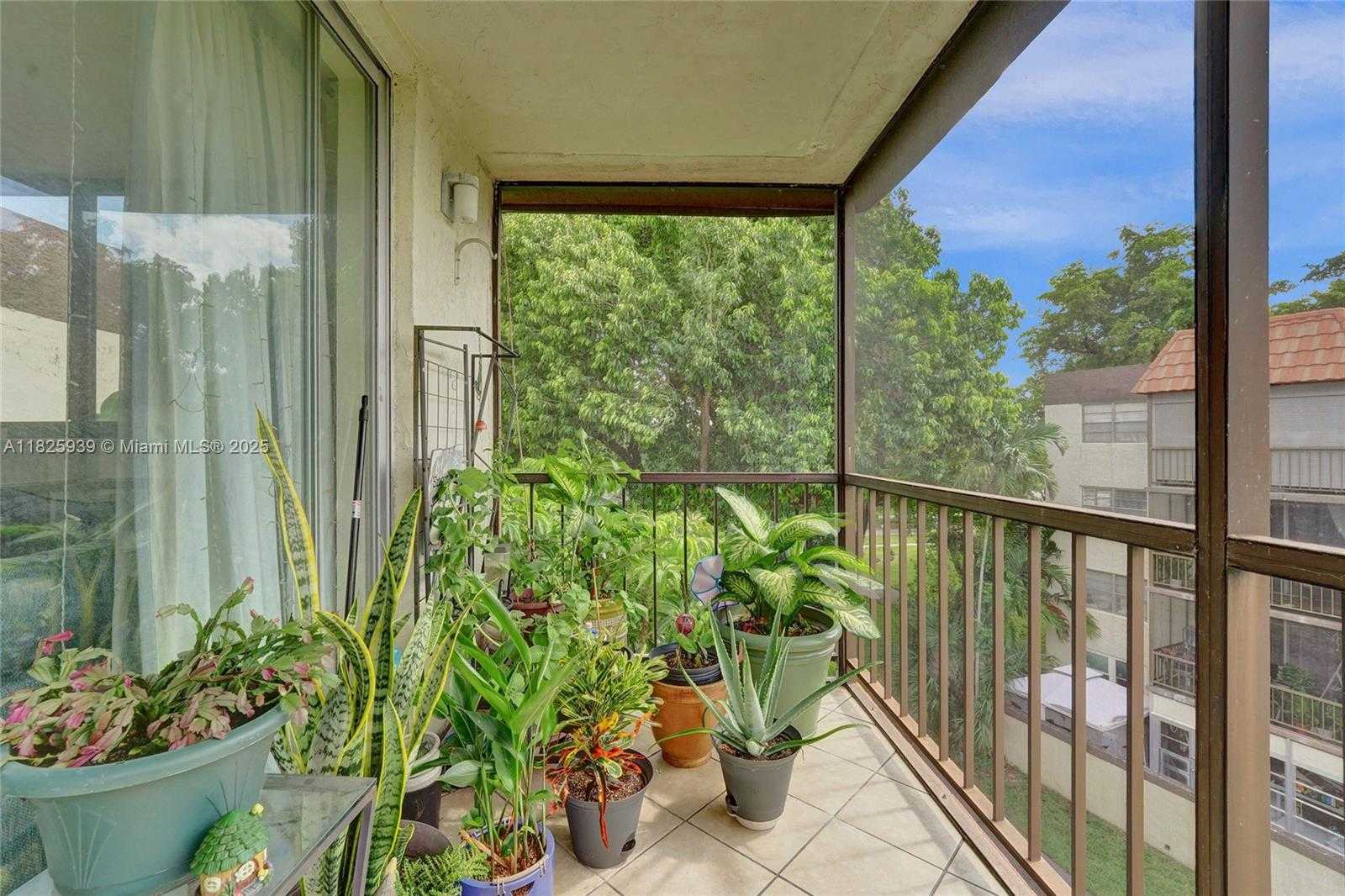 Small Image of 7100 NORTH WEST 17TH ST #402, Plantation Number 42