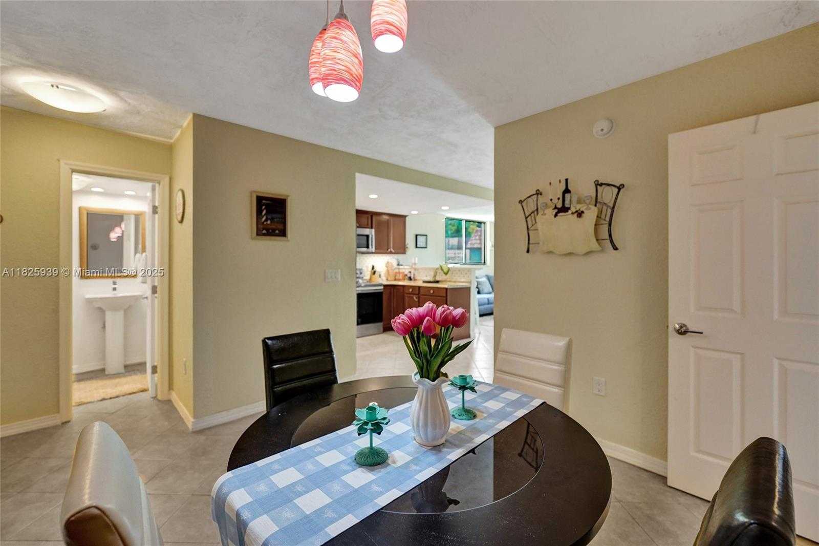 Small Image of 7100 NORTH WEST 17TH ST #402, Plantation Number 5