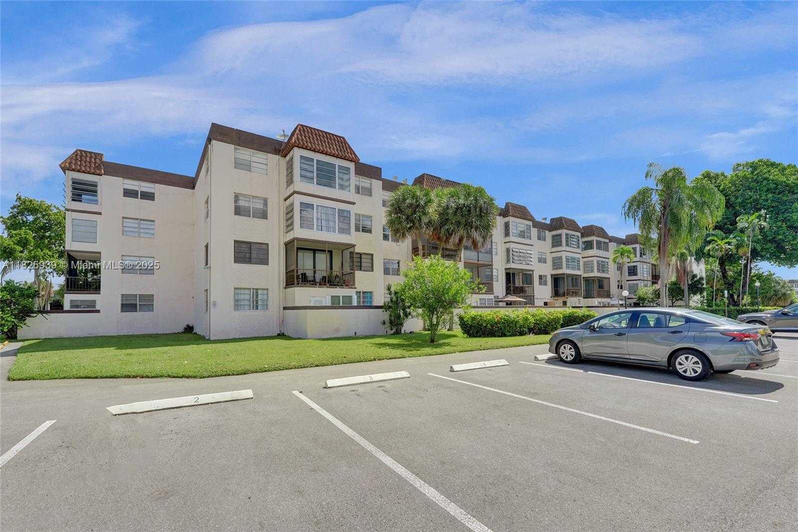 Small Image of 7100 NORTH WEST 17TH ST #402, Plantation Number 62