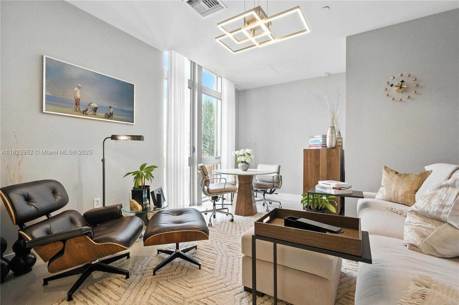Small Image of 515 VALENCIA AVE #301, Coral Gables Number 10
