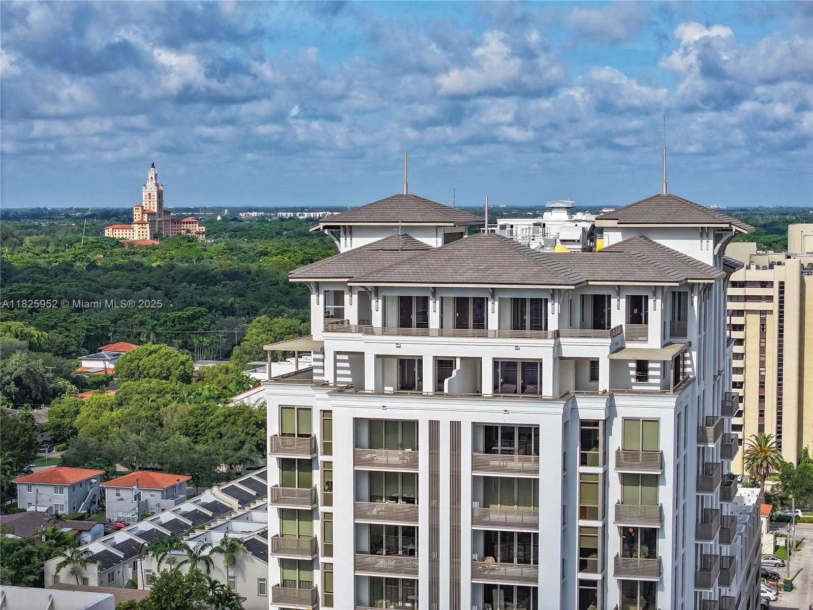 Small Image of 515 VALENCIA AVE #301, Coral Gables Number 22