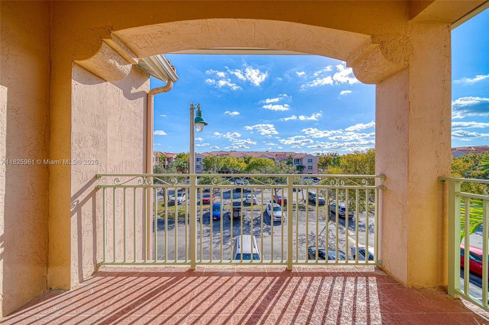 Small Image of 6440 NORTH WEST 114TH AVE #434, Doral Number 27
