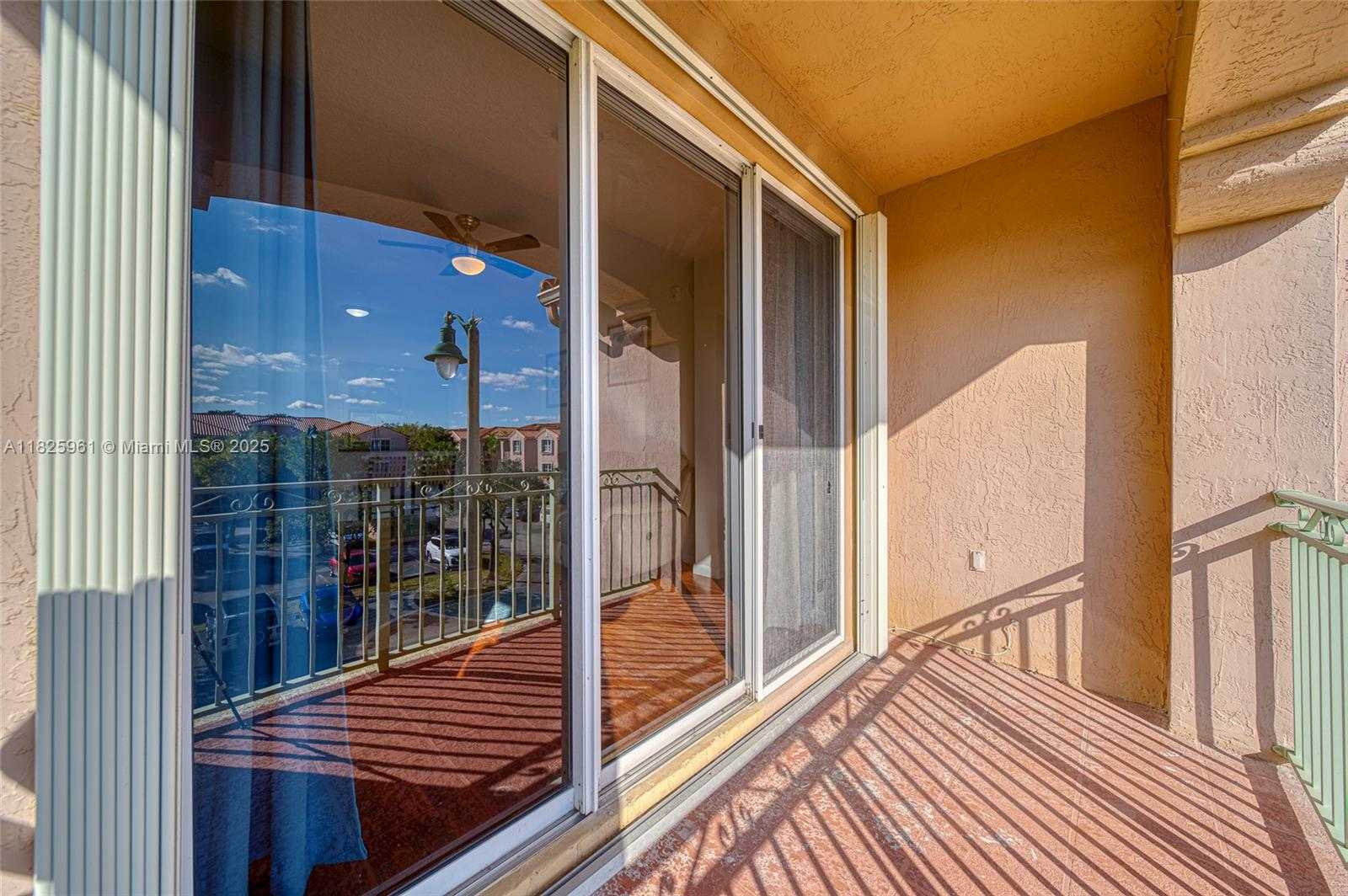 Small Image of 6440 NORTH WEST 114TH AVE #434, Doral Number 28