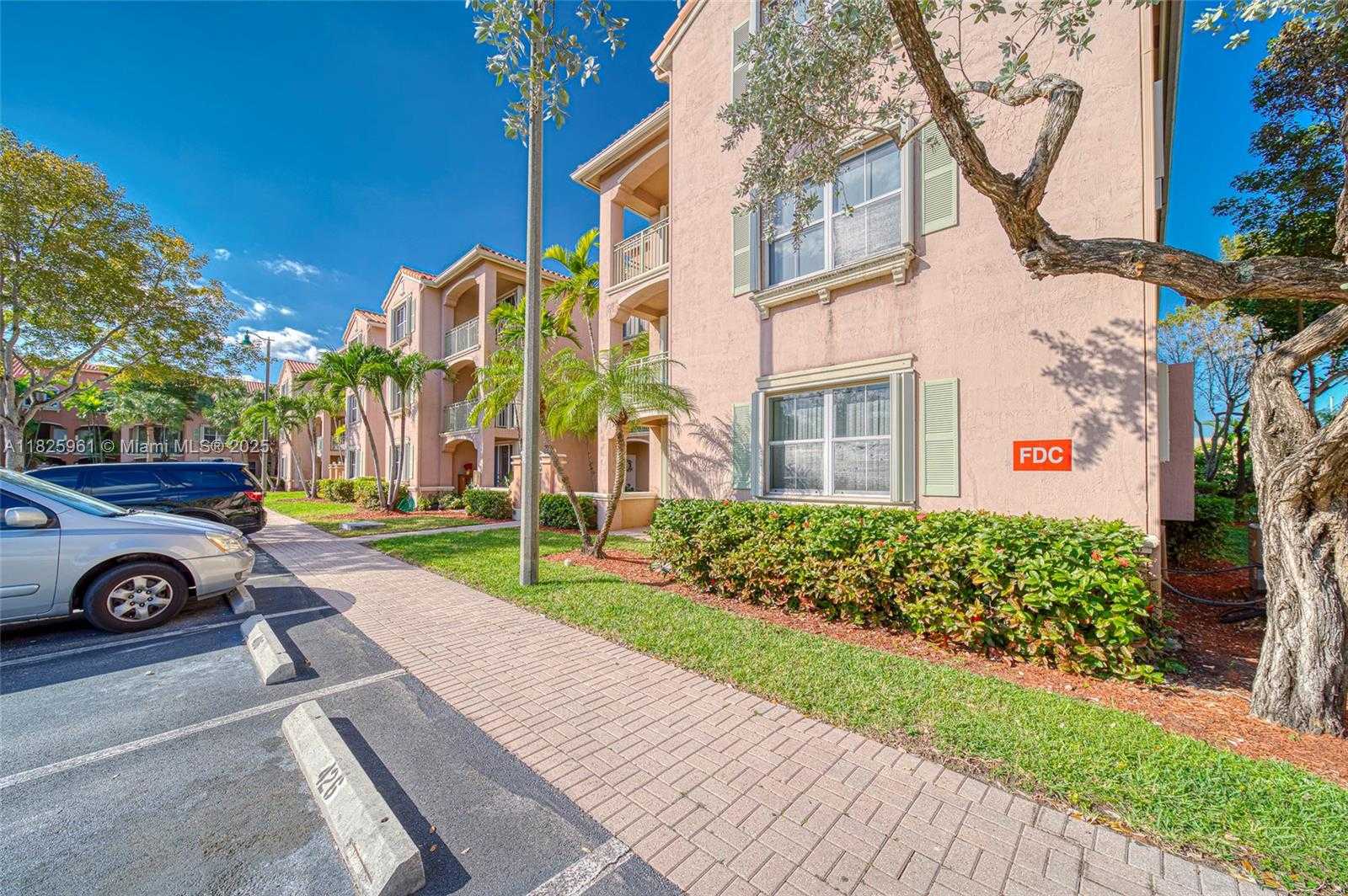 Small Image of 6440 NORTH WEST 114TH AVE #434, Doral Number 31