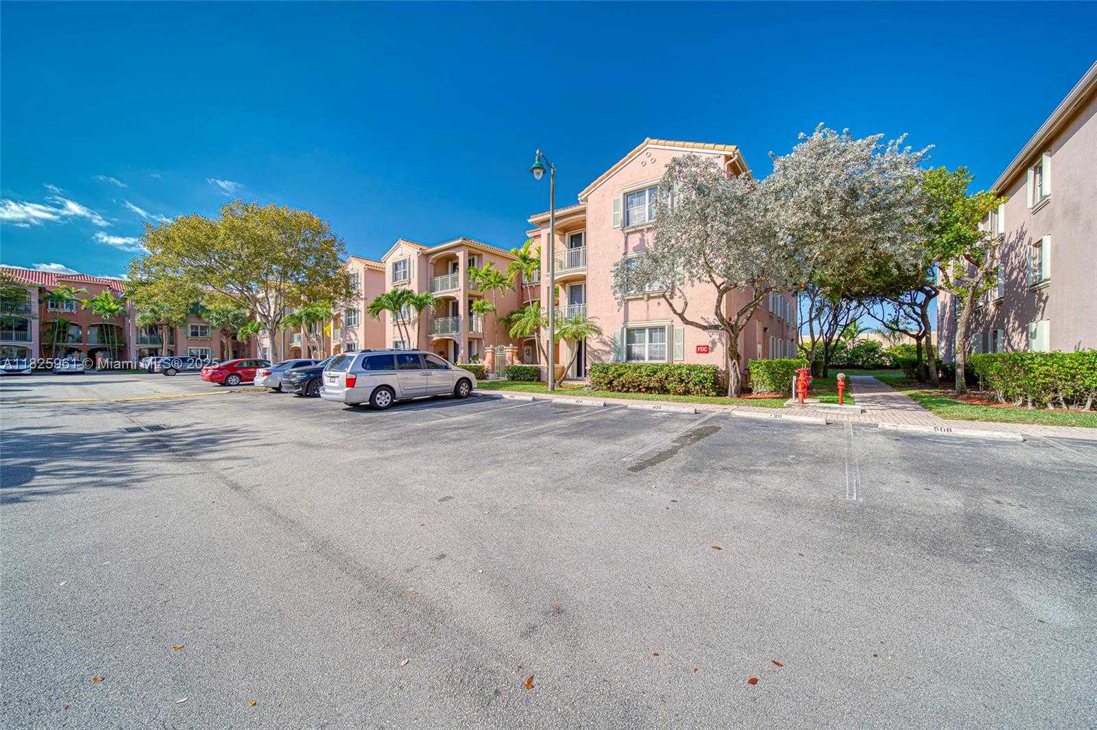 Small Image of 6440 NORTH WEST 114TH AVE #434, Doral Number 33