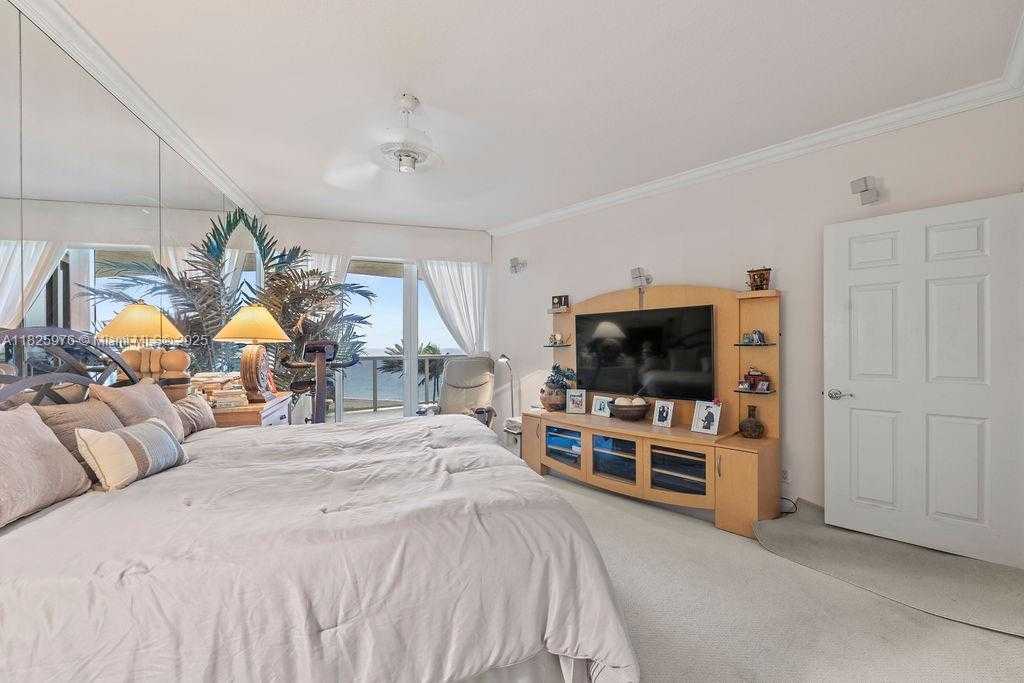 Small Image of 3200 NORTH OCEAN BLVD #405, Fort Lauderdale Number 18