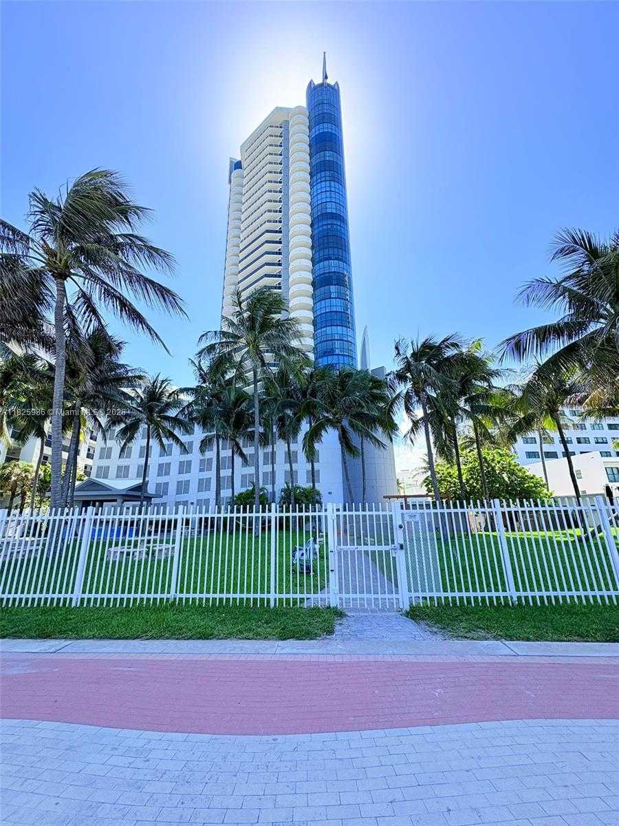 Small Image of 6301 COLLINS AVE #1005, Miami Beach Number 25
