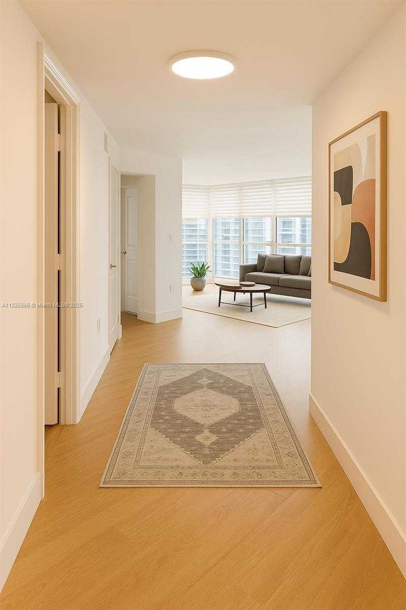Small Image of 6301 COLLINS AVE #1005, Miami Beach Number 4