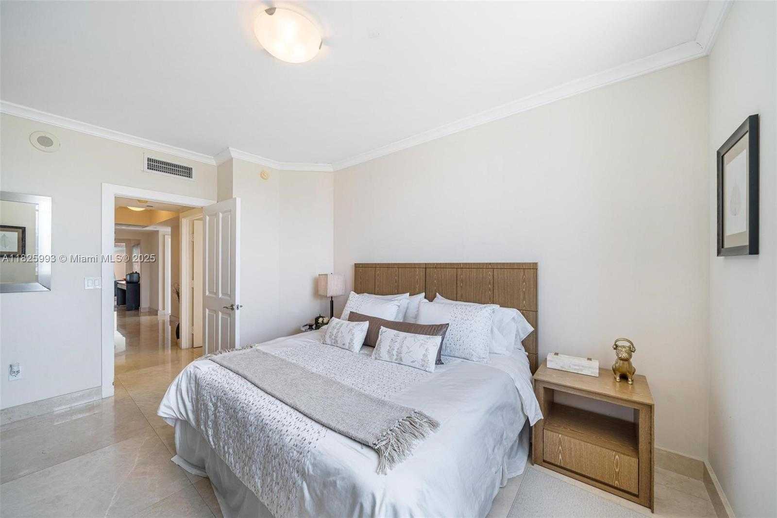 Small Image of 17875 COLLINS AVE #906, Sunny Isles Beach Number 48