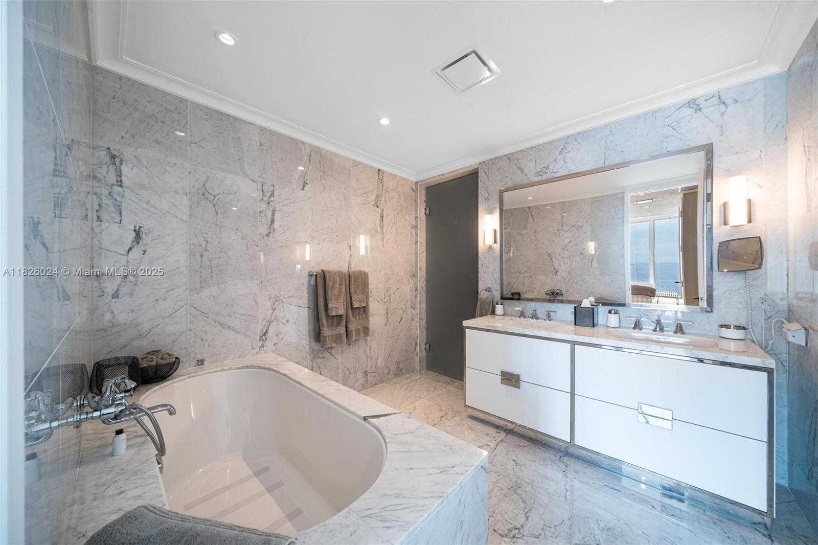 Small Image of 15701 COLLINS AVE #3001, Sunny Isles Beach Number 14