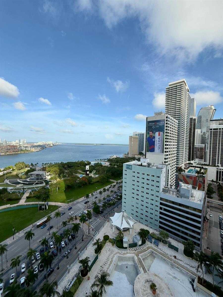 Small Image of 244 BISCAYNE BLVD #2305, Miami Number 15