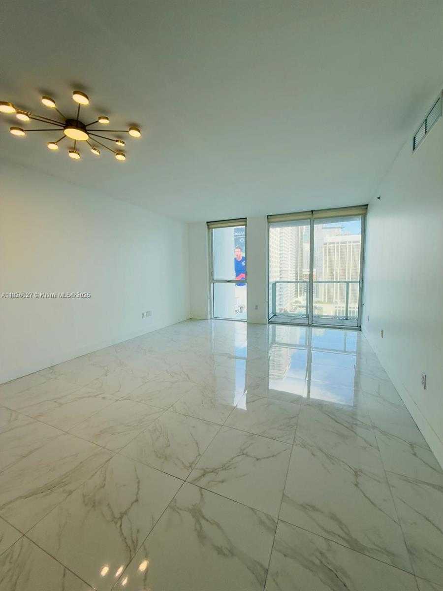 Small Image of 244 BISCAYNE BLVD #2305, Miami Number 27