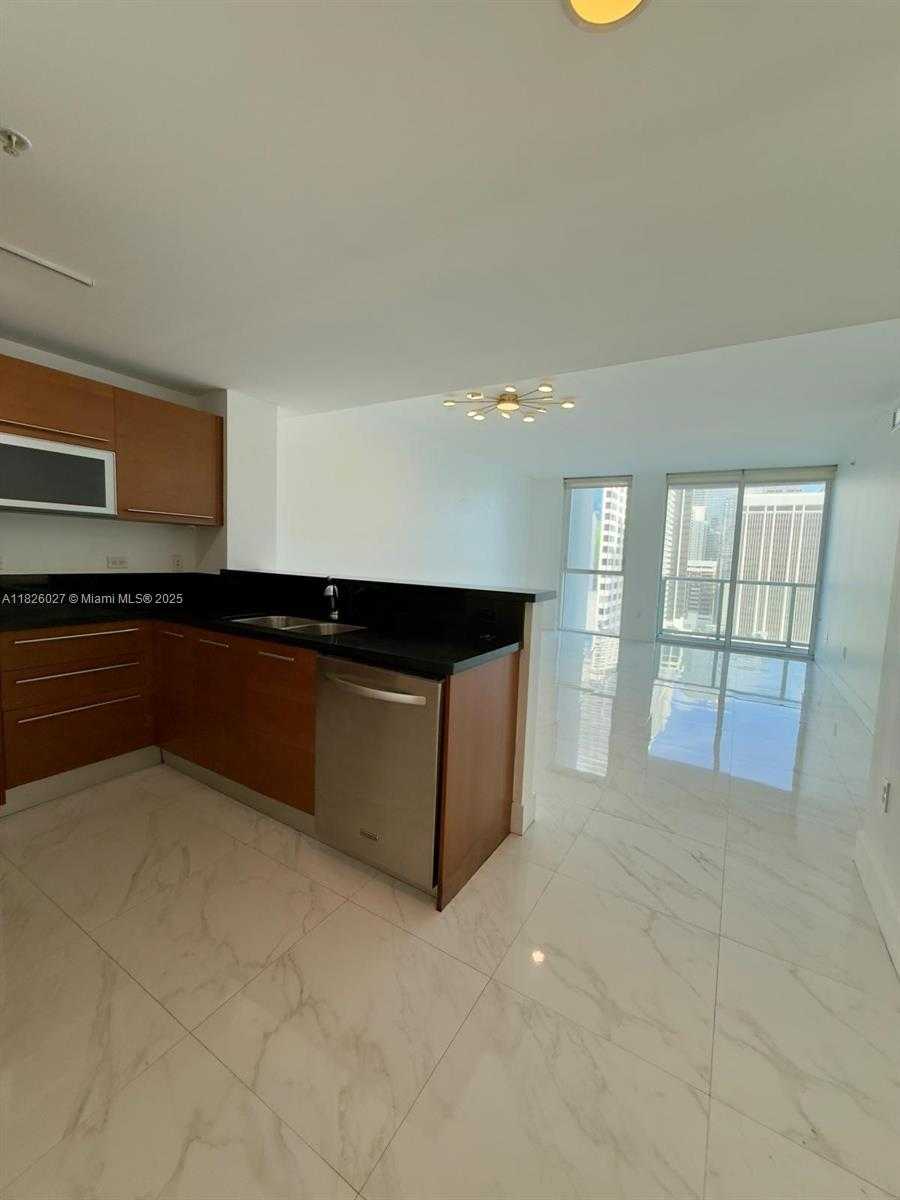 Small Image of 244 BISCAYNE BLVD #2305, Miami Number 28