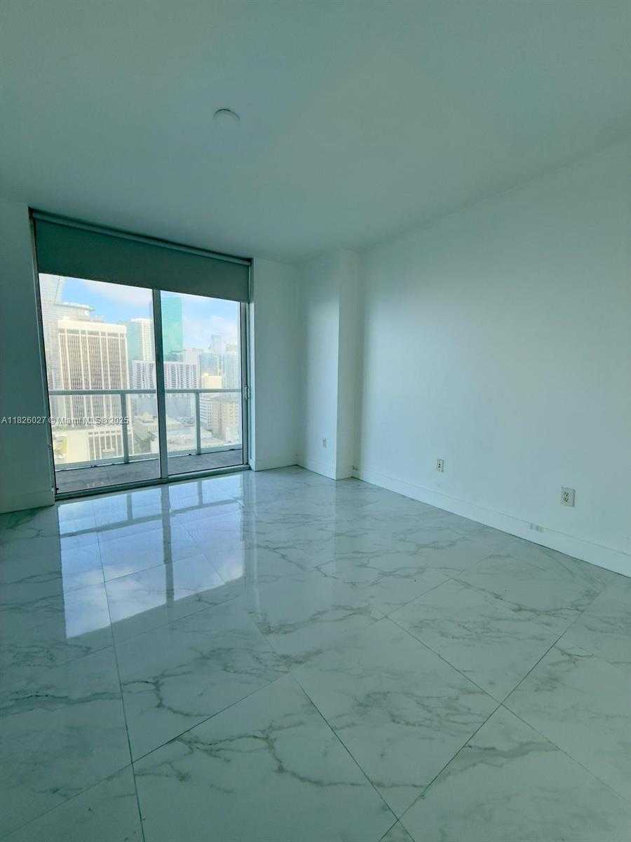 Small Image of 244 BISCAYNE BLVD #2305, Miami Number 31